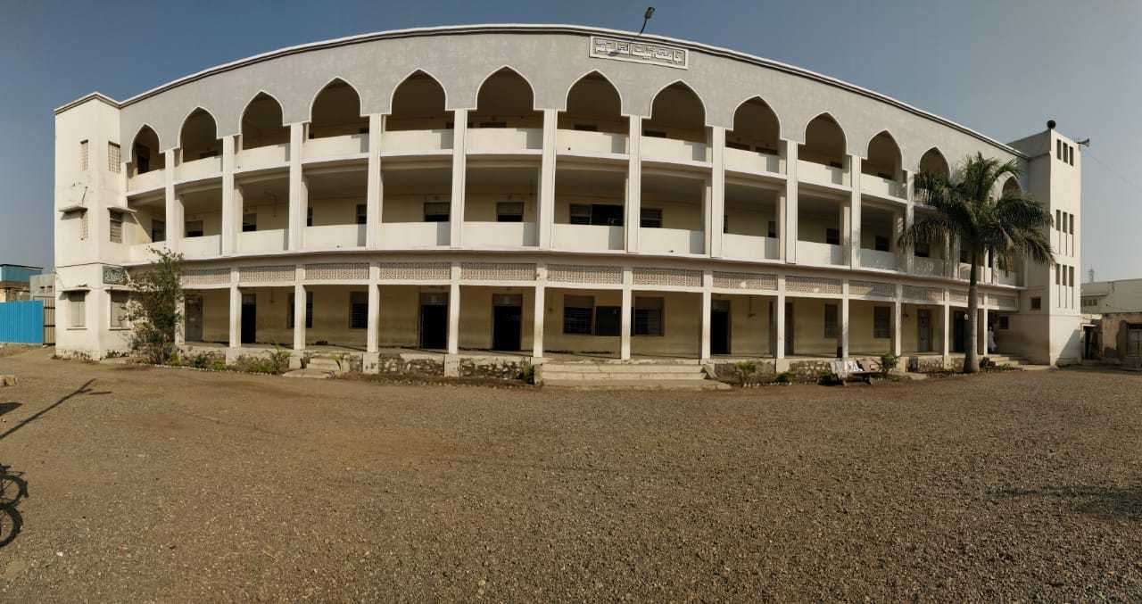 Front view of Madrasa Baitul Uloom main building complex